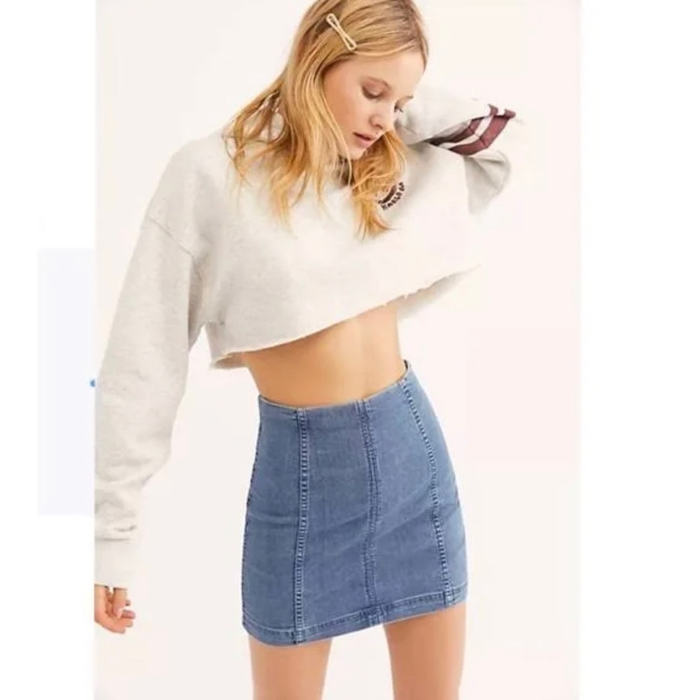 Free People Modern Femme Mini Denim Skirt Women’s Size 6 Light Blue